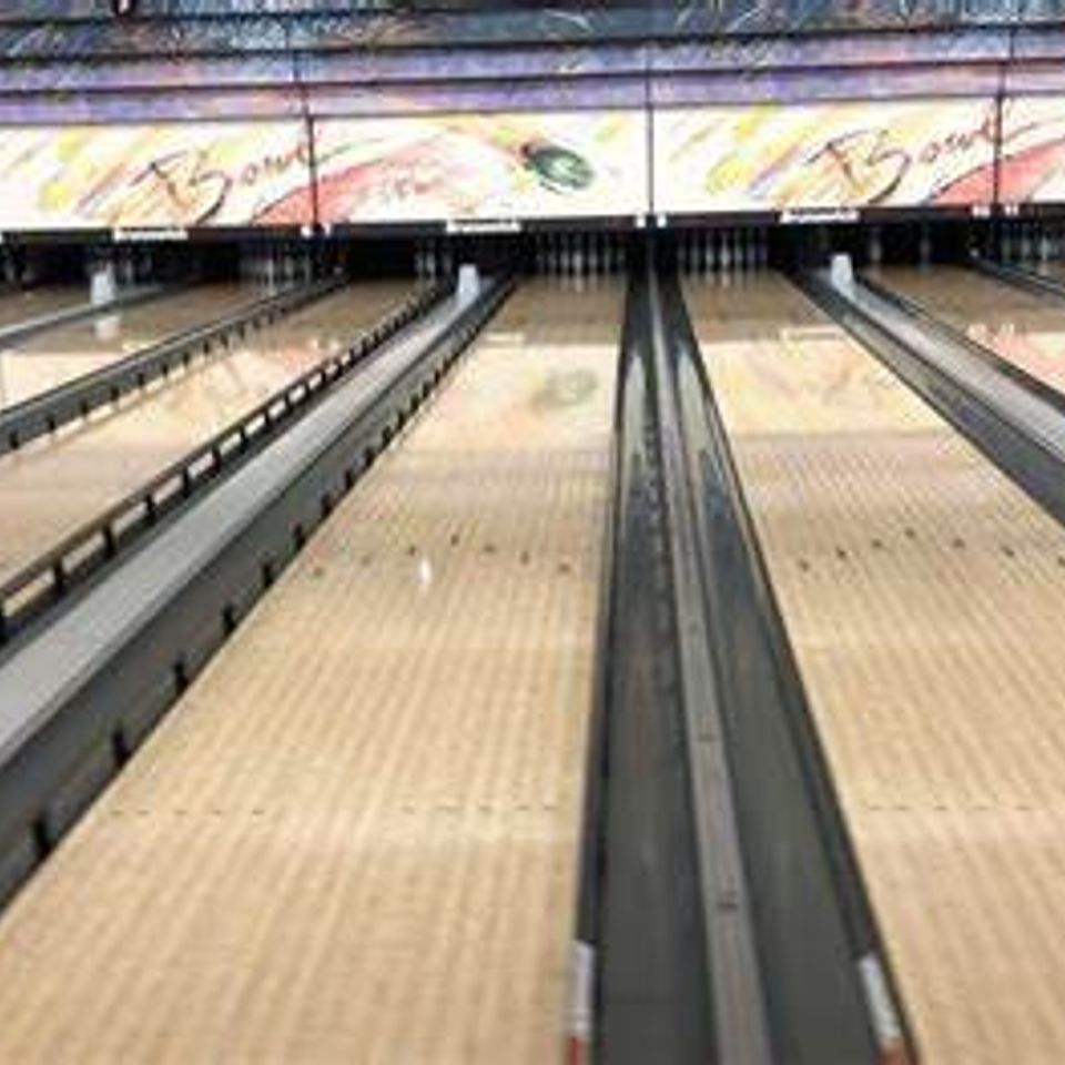 Terrace bowling lane