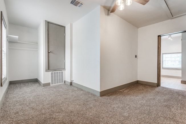 1232 vanderbilt robertcortez 20