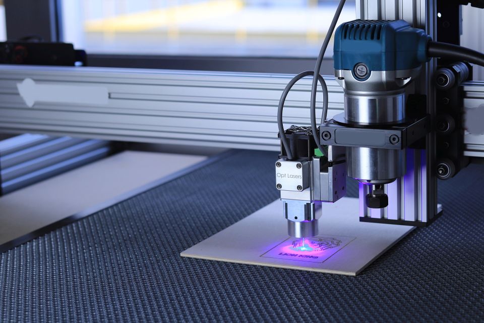 Blue laser gfdb9e8648 1920