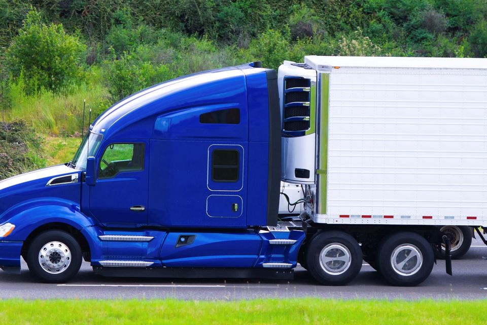 Truck reefer 3