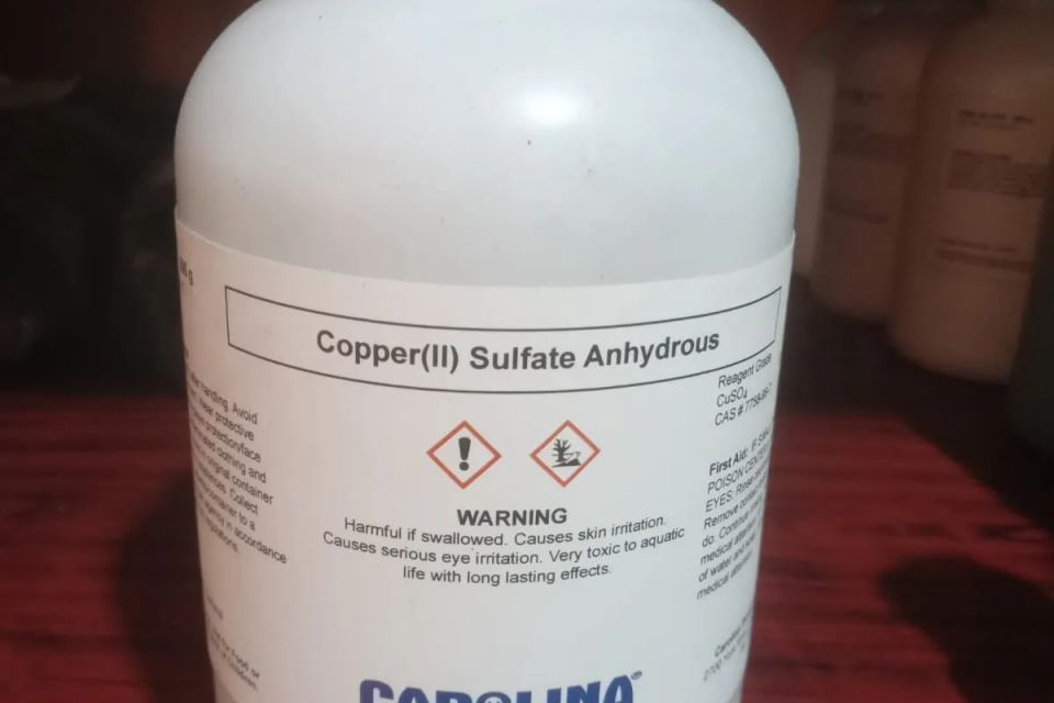 Copper ii sulphate anhydous 1 original