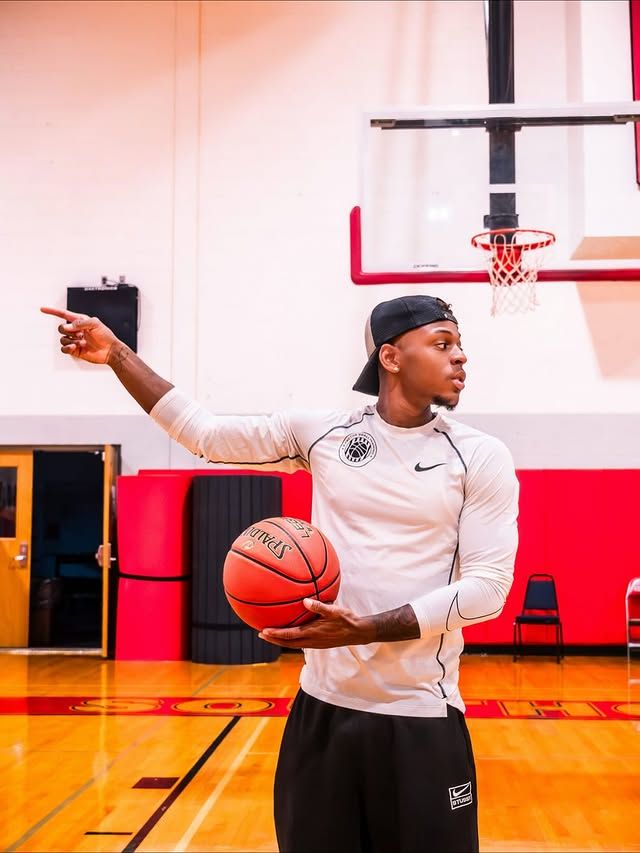 Xavier, from XF Training teaching a class