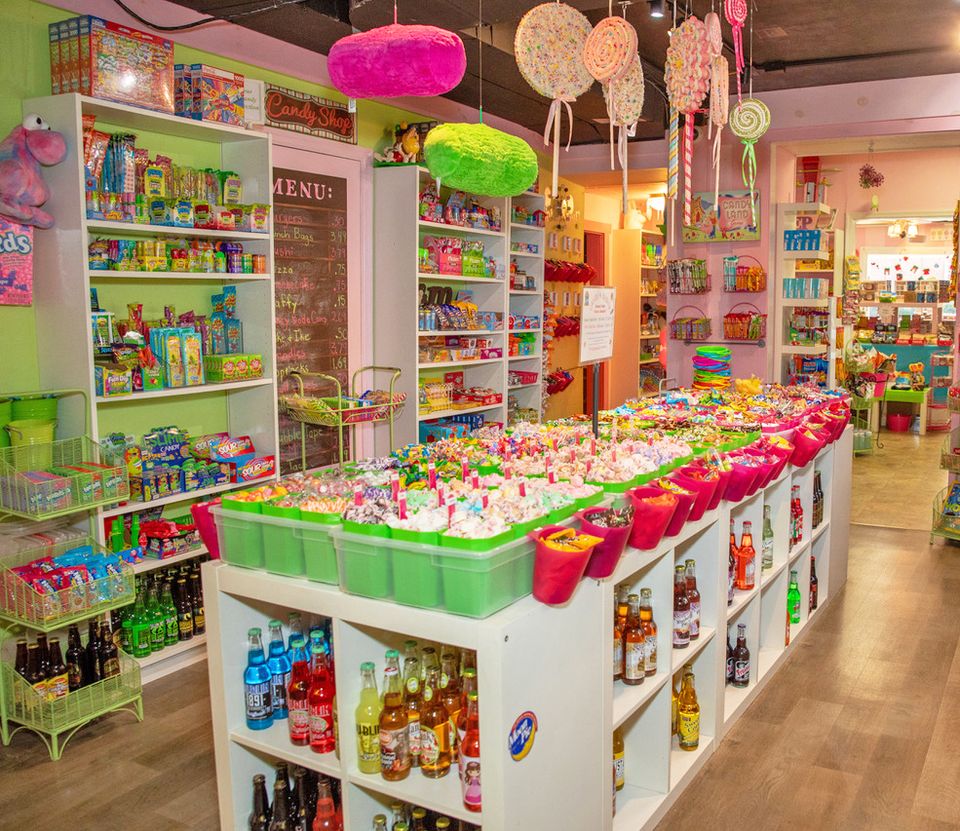 Candyology candy table toom 2b