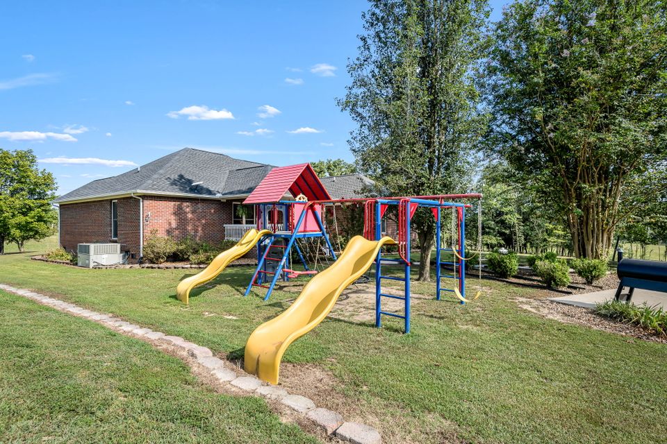 65 web or mls 2811 bert watt rd   clear lens real estate photography 65