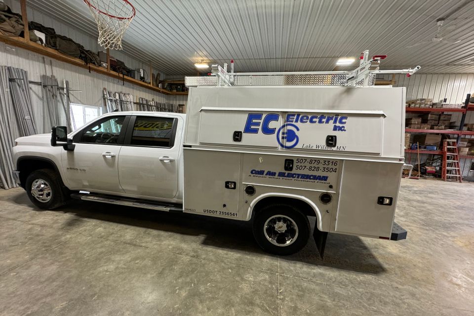 Bandk designs slayton 211