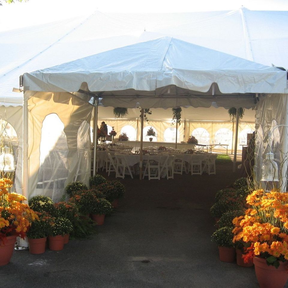 15x15 frame as entrance tent 1368w