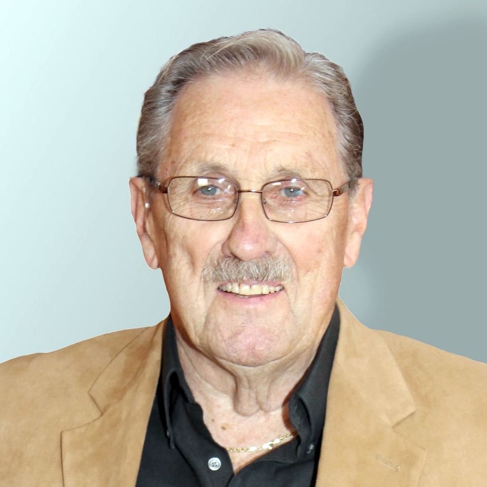 Earl sande cropped
