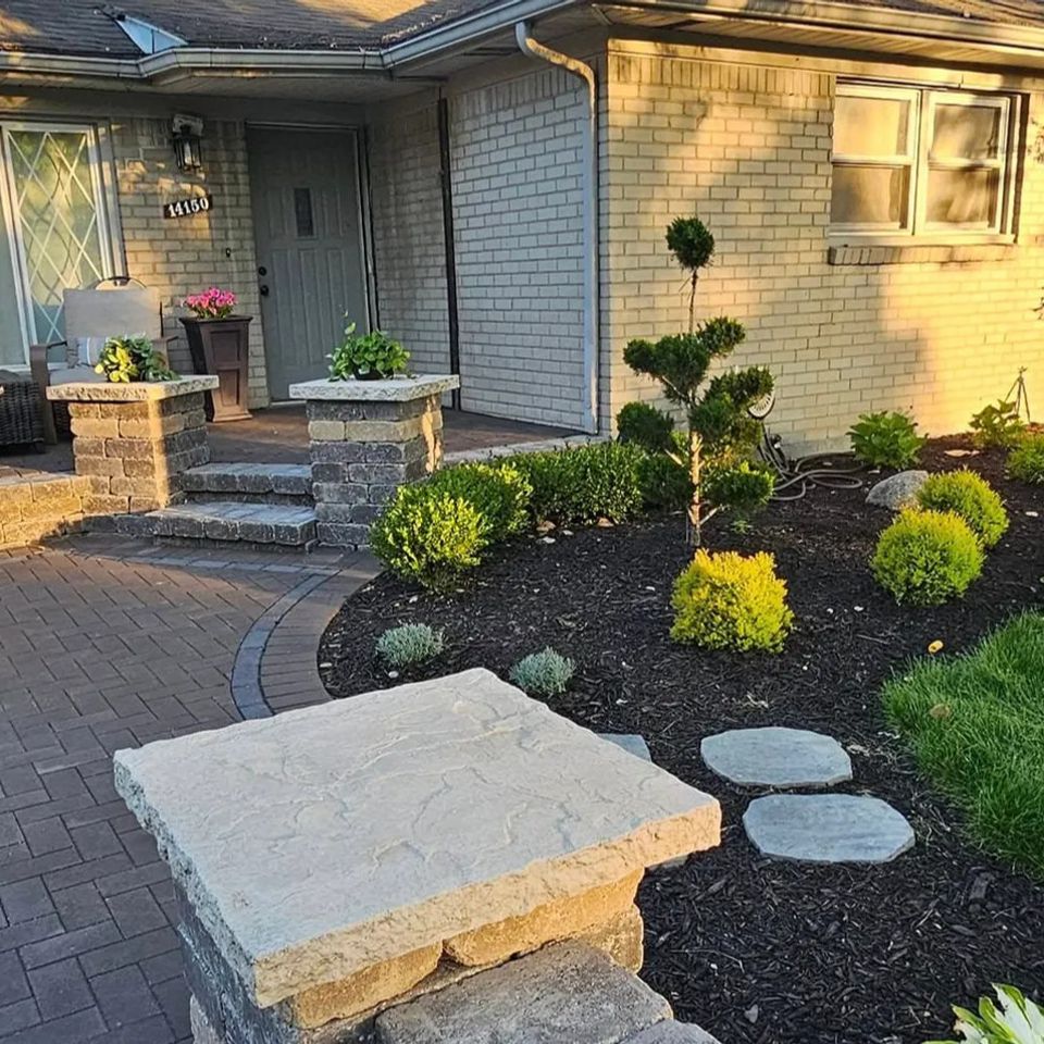 Custom landscape job done by Vic's Landscaping